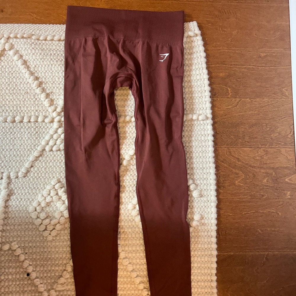BRAND NEW Gymshark Size XS seamless Red Leggings